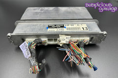 2002 Lexus IS300 A/T Ecu 89661-53300