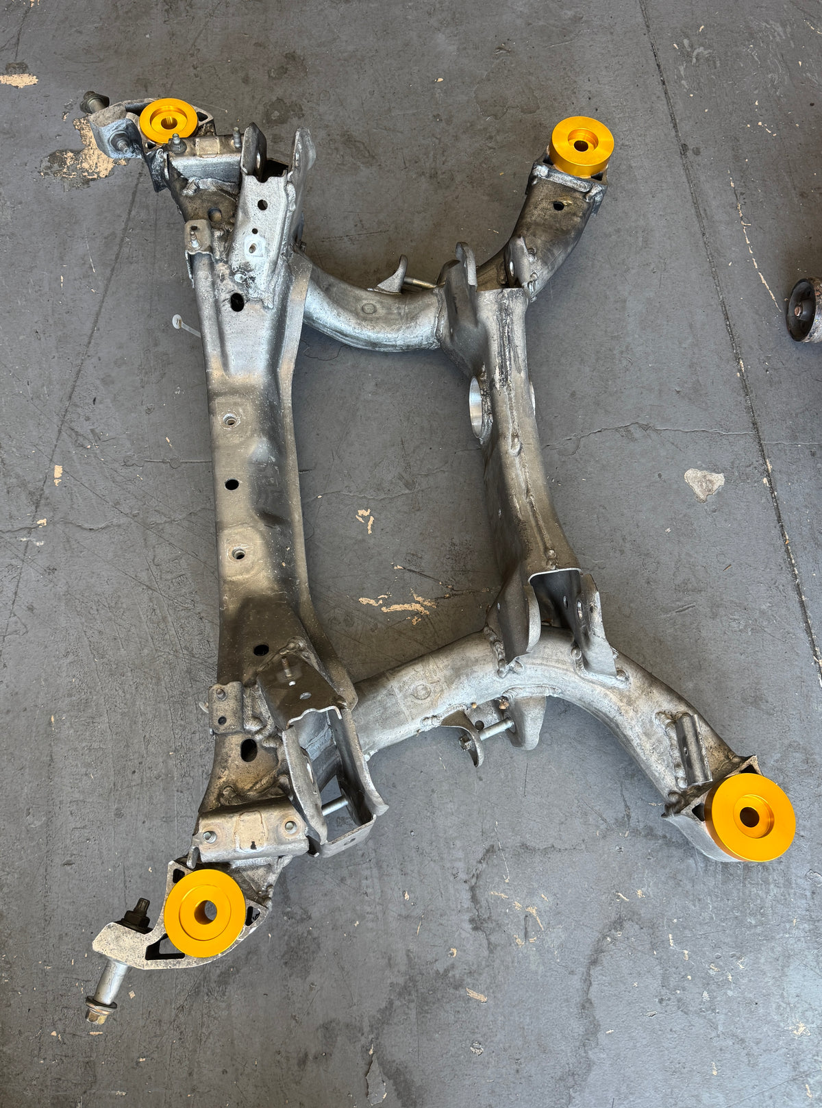 Nissan Z33 Z34, Infiniti G35 G37 M45 Q50 Subframe Bushing Install